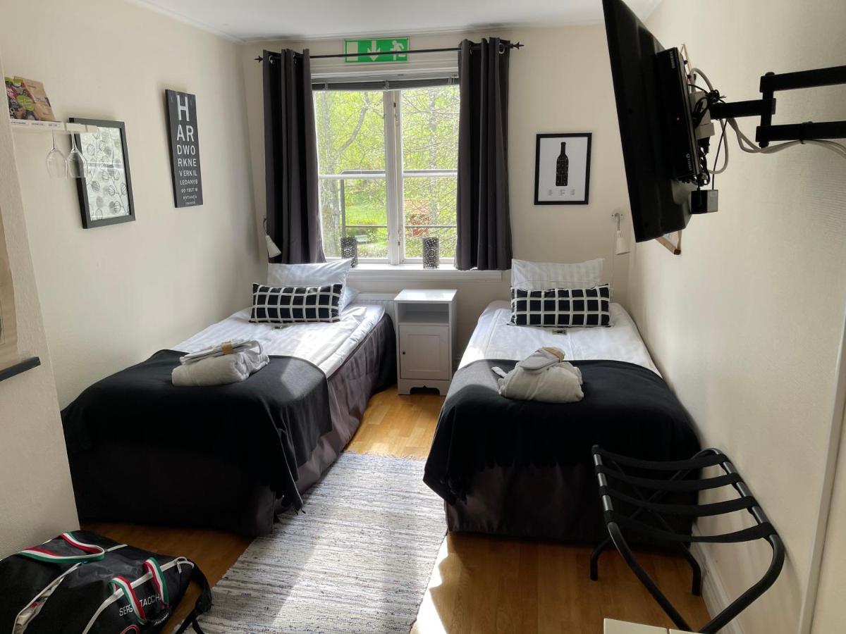 Pensionat Jarnavik Hotel Brakne-Hoby Buitenkant foto