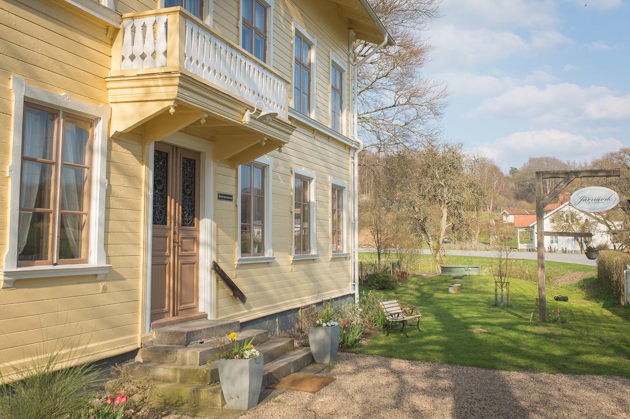 Pensionat Jarnavik Hotel Brakne-Hoby Buitenkant foto